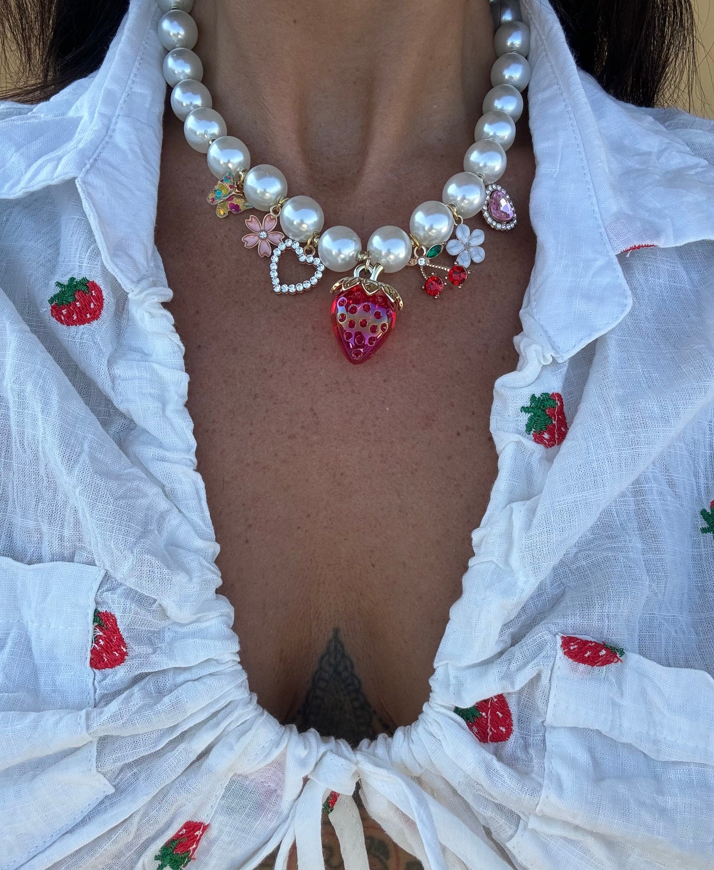 Collana perle grandi e Fragola π